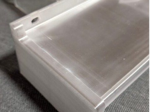 Transparente Abdeckung aus PETG